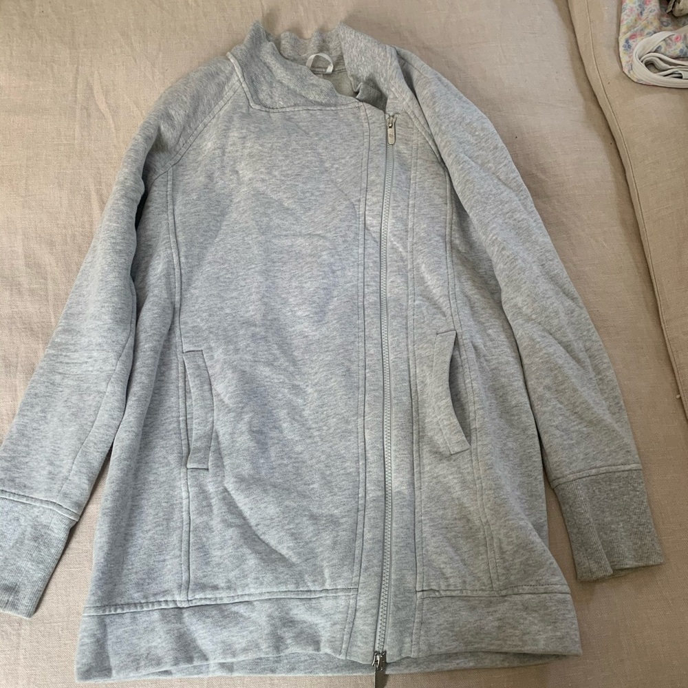 Lululemon sweater like zip up
